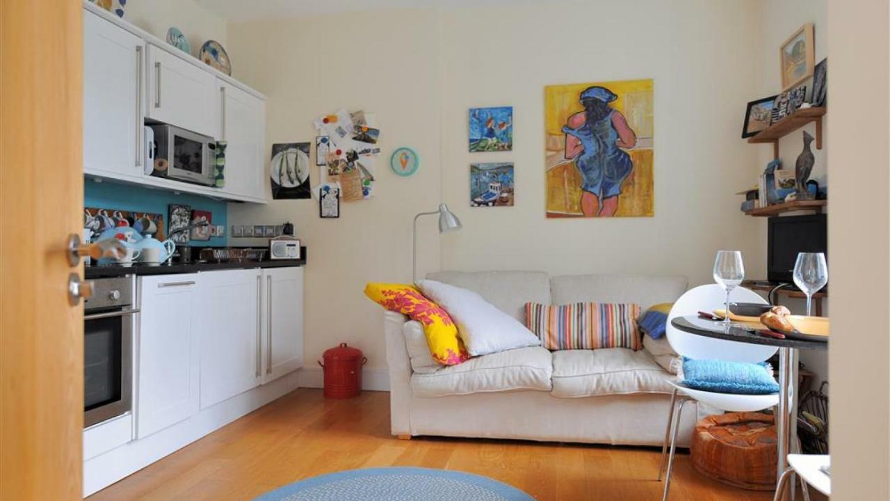 6 Coram Tower Apartment Lyme Regis Exterior photo
